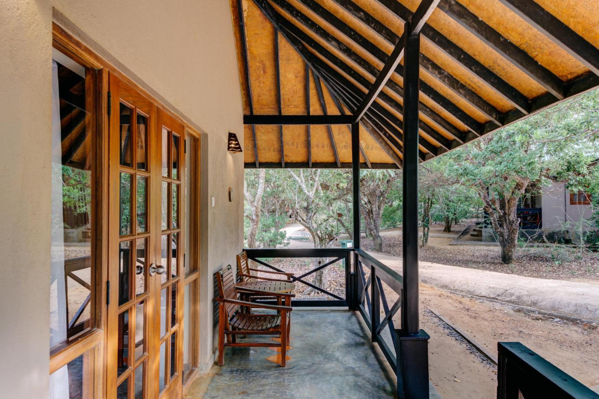 Cinnamon Wild Yala Kültér fotó The interior of the hotel